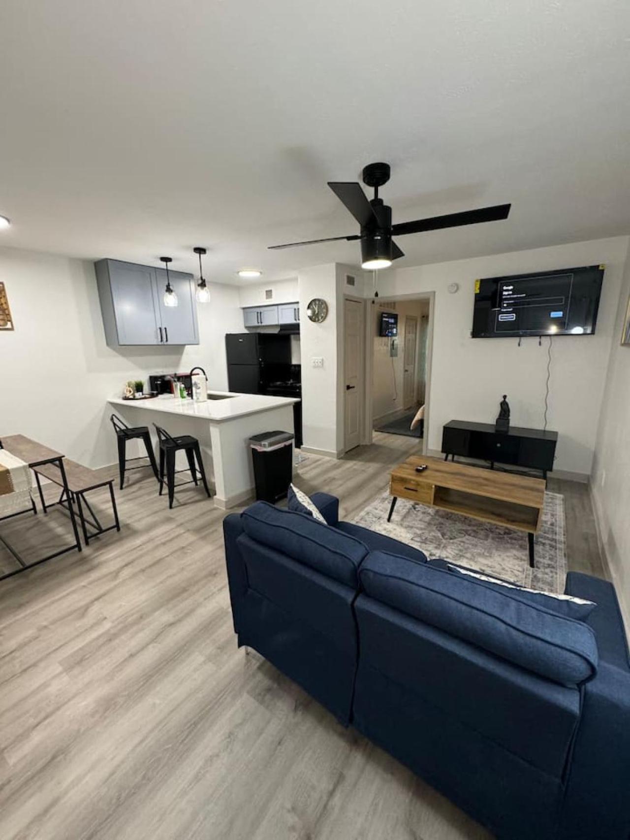 Dt L Luxe 1bd Dallas